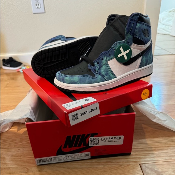 Nike Shoes - Nike Jordan 1 tie dye
